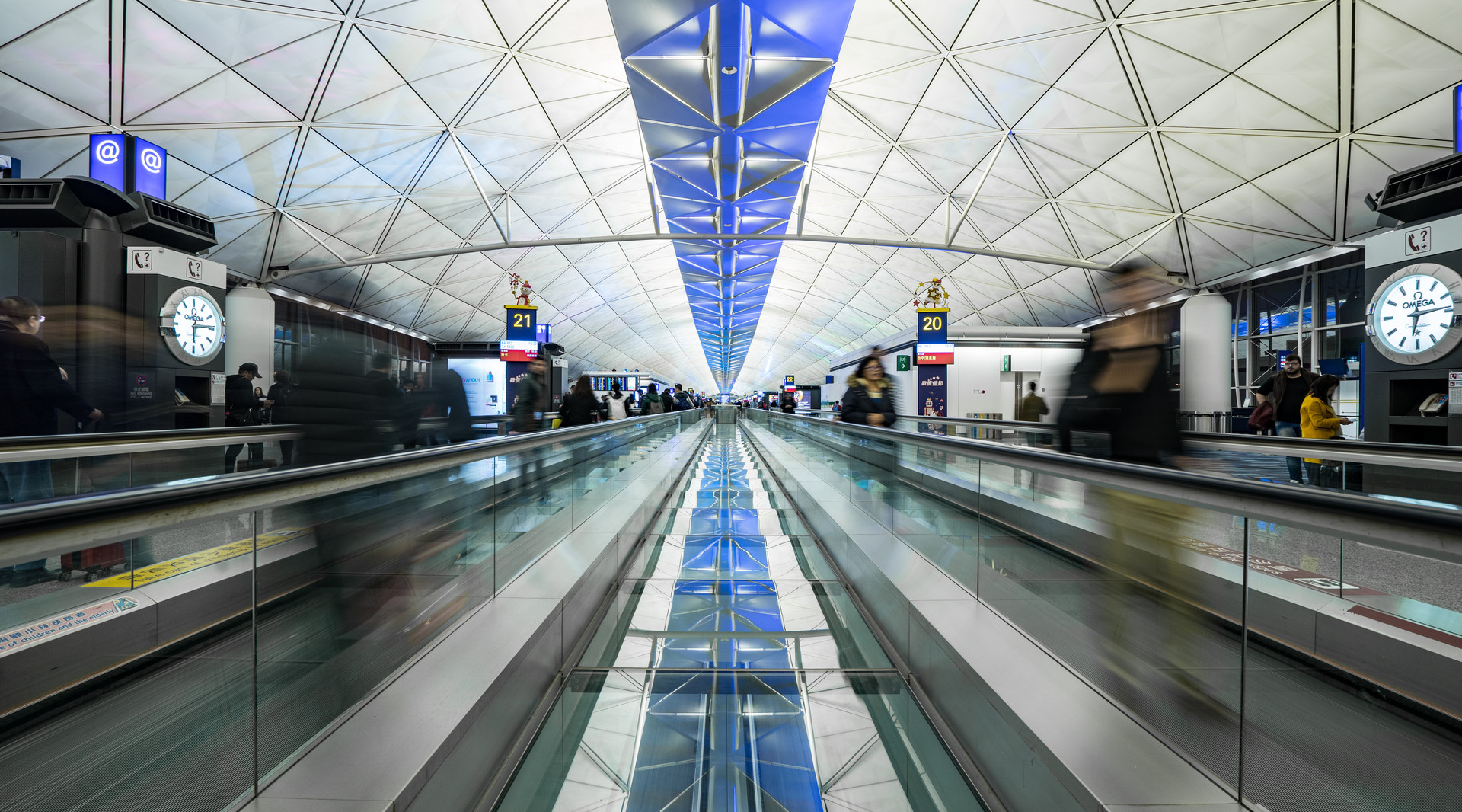 香港國(guó)際機(jī)場(chǎng)封面圖